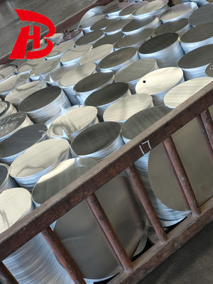 工業用反射板用 1050 80-1600MM 径の明るい均一アルミニウム円