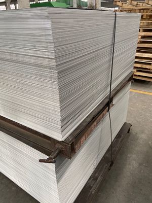 プロフェッショナルな保護を備えたハイエンドキッチンウェア向けカスタマイズされた0.3～6mm厚アルミニウムプレート