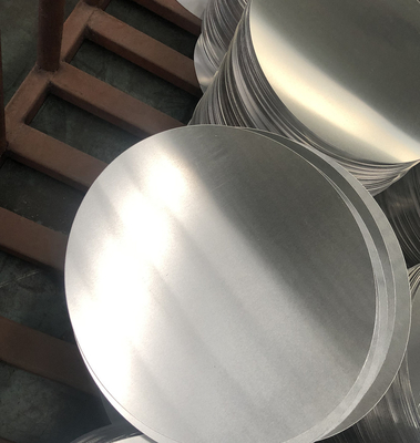 Bakeware HO 3003の等級のアルミニウム円形の版、深いデッサン アルミニウム円